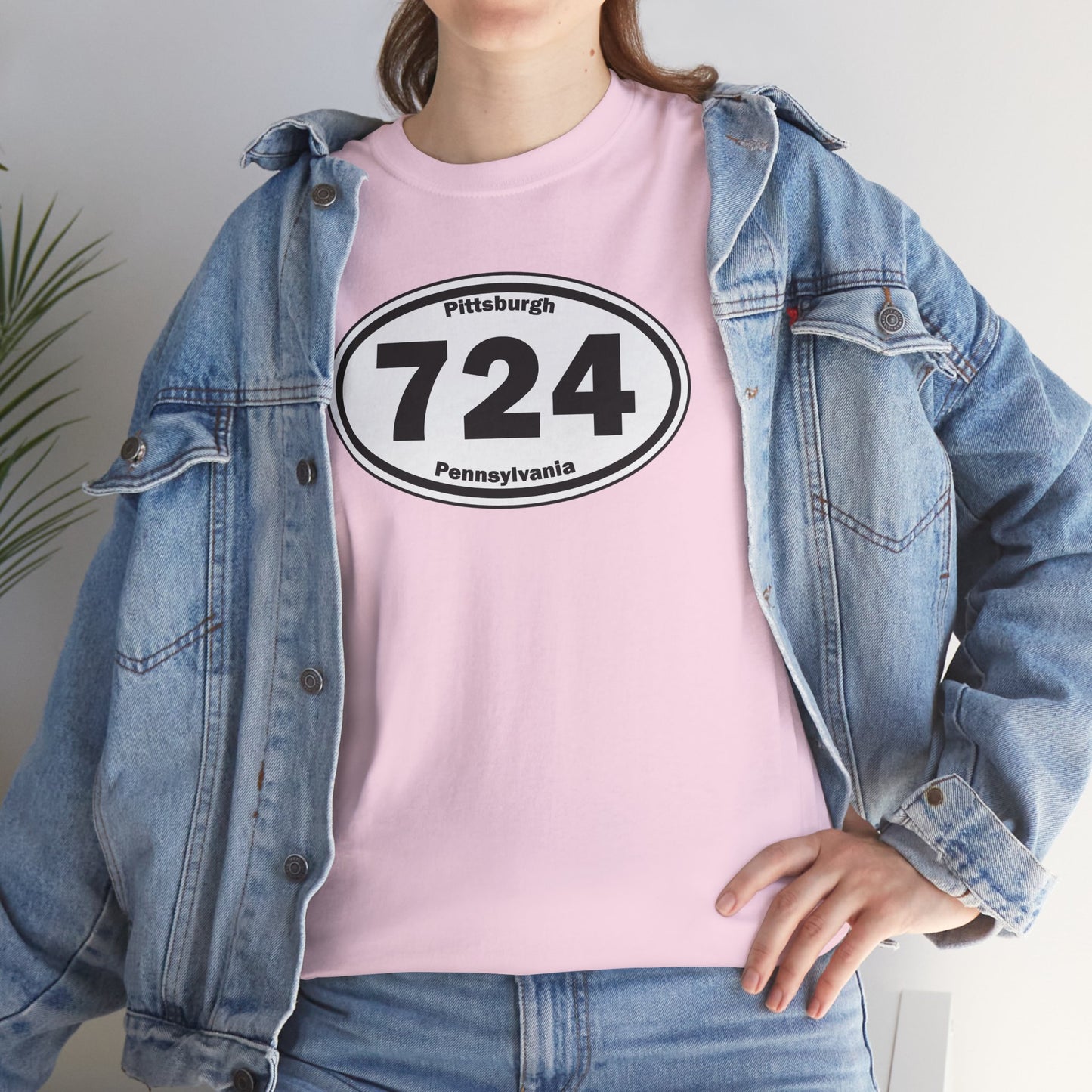 724 Area Code T-Shirt Oval Front Graphic | Western PA Tee | Pittsburgh Region Shirt | Pennsylvania Pride | 724 Gift